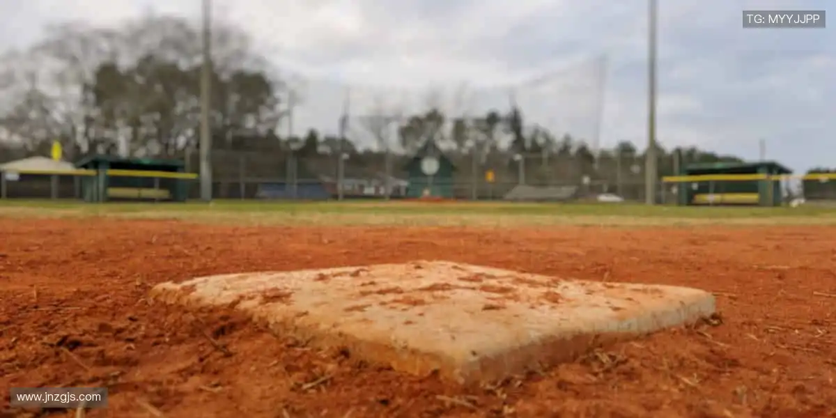 直播镜头锁定胜负悬念，你的呐喊永不迟到！📺